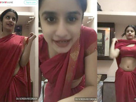 Slutty cam girl Saree shows off her cute babe body in a saree
