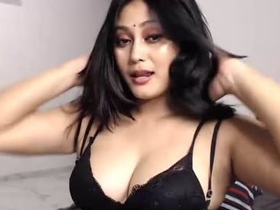 Desi bhabis in steamy scenes - High-quality compilation