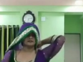 Bhabhi Dhince: A Sensual Indian Porn Video