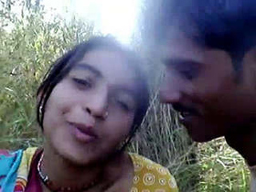 Desi couple enjoys outdoor sex in the fields