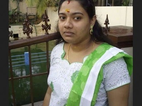 Explore the hottest Mallu Chechi videos in one place!