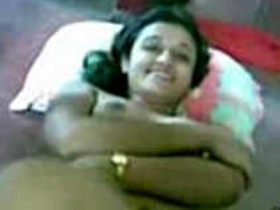 Smita's shy side on display for her boyfriend