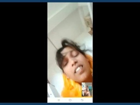 Bhabhi from village flaunts her breasts and pussy in a video