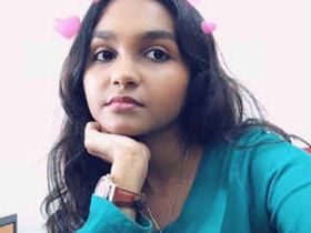 Tamil Malaysian girl's first video part 1