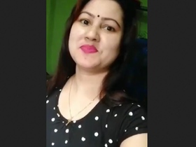 The stunning Nahar Bhabi from Bengal in action