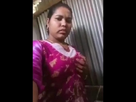 Bangla MMC bhabha gets excited in this video
