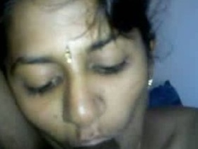 Indian bhabhi's oral skills lead to intense sex with her lover