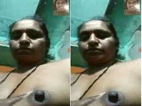 Busty Telugu bhabhi flaunts her boobs and pussy on video call