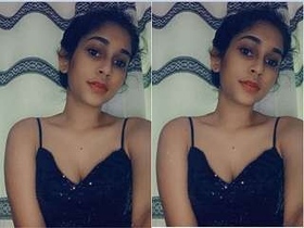 Lustful girl gives a blowjob and pussy licking in HD