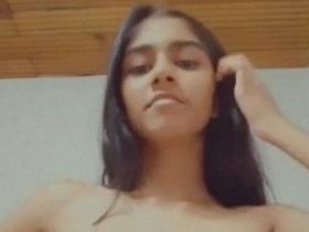 Naughty Indian girl flaunts her new boob job in selfies
