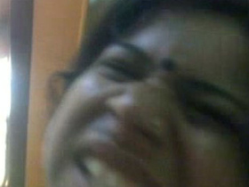 Javan girl gets pounded by ladke in a steamy video