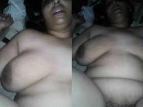 Widow's Kiranpreet Kaur's erotic show with audio