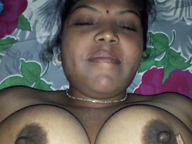 Vin Manoj of the Kerala fuck video with big boobs and desi pussy