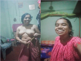 Indian bhabhi records her own clothes changing video
