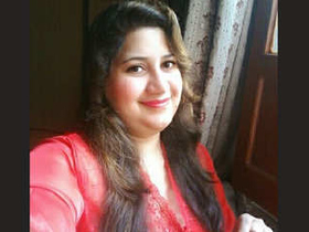 Two Indian bhabis have sex with their boss in a PC video