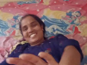 Married Desi woman has sex with her husband