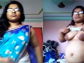 Indian village bhabhi flaunts her big boobs and sexy pussy in nude video