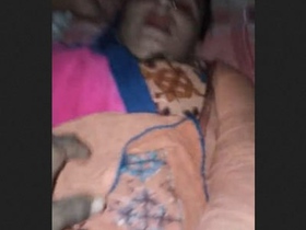 Husband secretly films his attractive Pakistani wife's intimate moments