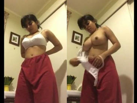 Indian beauty Twinkle Ahuja shares intimate selfie clips of her stripping for her boyfriend
