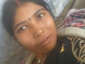 Desi wife engages in outdoor sex in the village