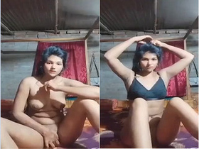 Bangla girl flaunts her naked body in a steamy video