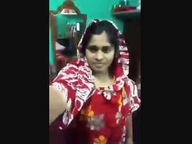 Frustrated Indian wife flaunts her curvy body in front of her husband