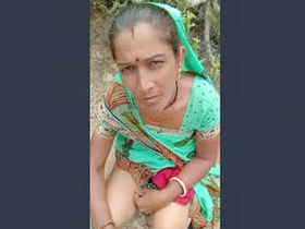 Desi Randi gives a blowjob in a village setting