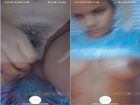 Indian desi reveals her body parts in a seductive manner