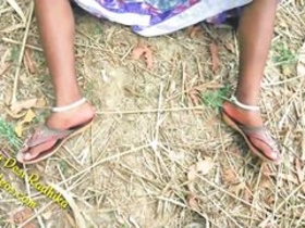 Surveillance camera captures Indian couple having sex on the street