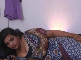 Desi aunt with huge breasts flaunts them on camera