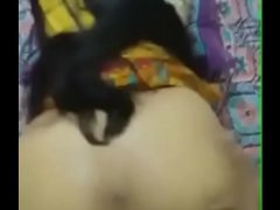 Indian girl with big butt grinds on her partner