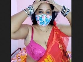 Sensual tango session with the stunning Manmohini Aunty's private stripchat performance