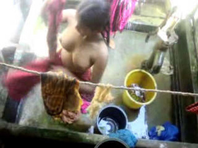 Sisters enjoy a steamy bath together with lucknow