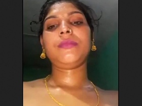 Gorgeous Boudi in a rural setting