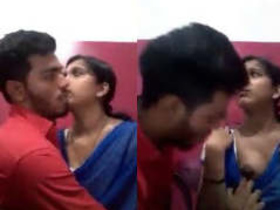 Indian girl gives a boob job at a cyber cafe
