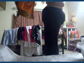 Sultry Alma's naughty antics in Karachi