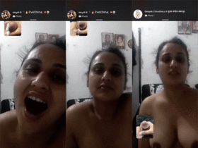Indian phone sex clip with boob show and mms