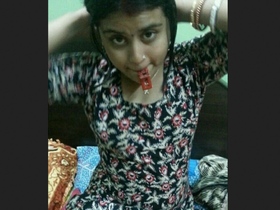 Married woman flaunts her oral expertise in explicit display