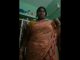 Voluptuous older Indian woman from the south