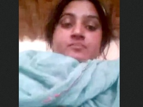Busty village bhabi shows off her big pussy