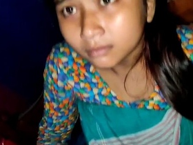 Young amateur girl gets a blowjob