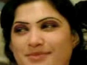 Desi aunty's steamy video from Mohali