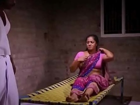 Desi aunty's steamy sex video with her bf