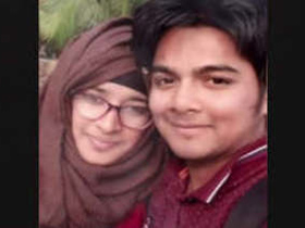 Beautiful Bangladeshi girl flaunts in video call update