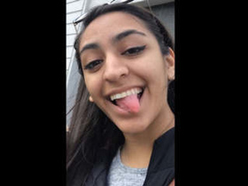 Desi beauty Rani's steamy solo performance from Dubai