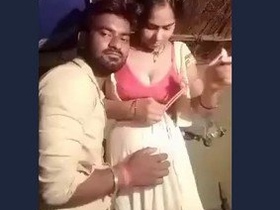 Indian man has quick sexual encounter with woman