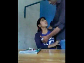 Desi babe gets fingered by tutor in school
