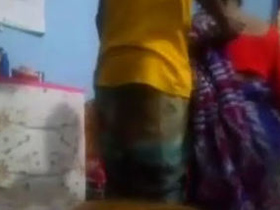 Indian couple has quick sex in village