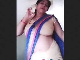 Watch Tanvi Bhabhi's Tango Show in 5 Hot Videos