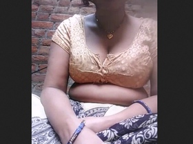 Shila's younger sister cam showcasing her sexuality